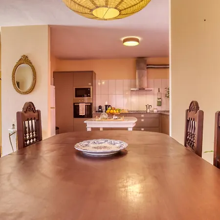Apartamento Sunrise House, A In Madeira