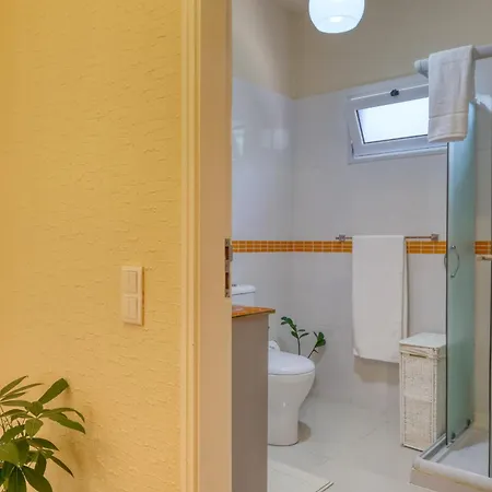 Apartamento Sunrise House, A In Madeira